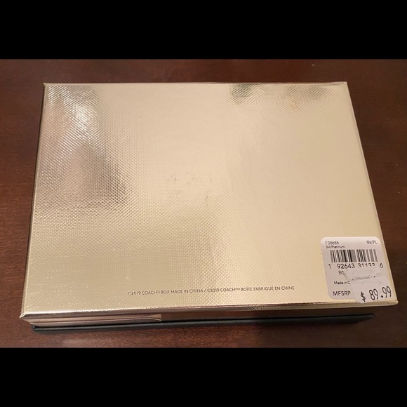 Coach Boxed Metallic Signature Corner Zip Wristlet - Picture 4 of 4